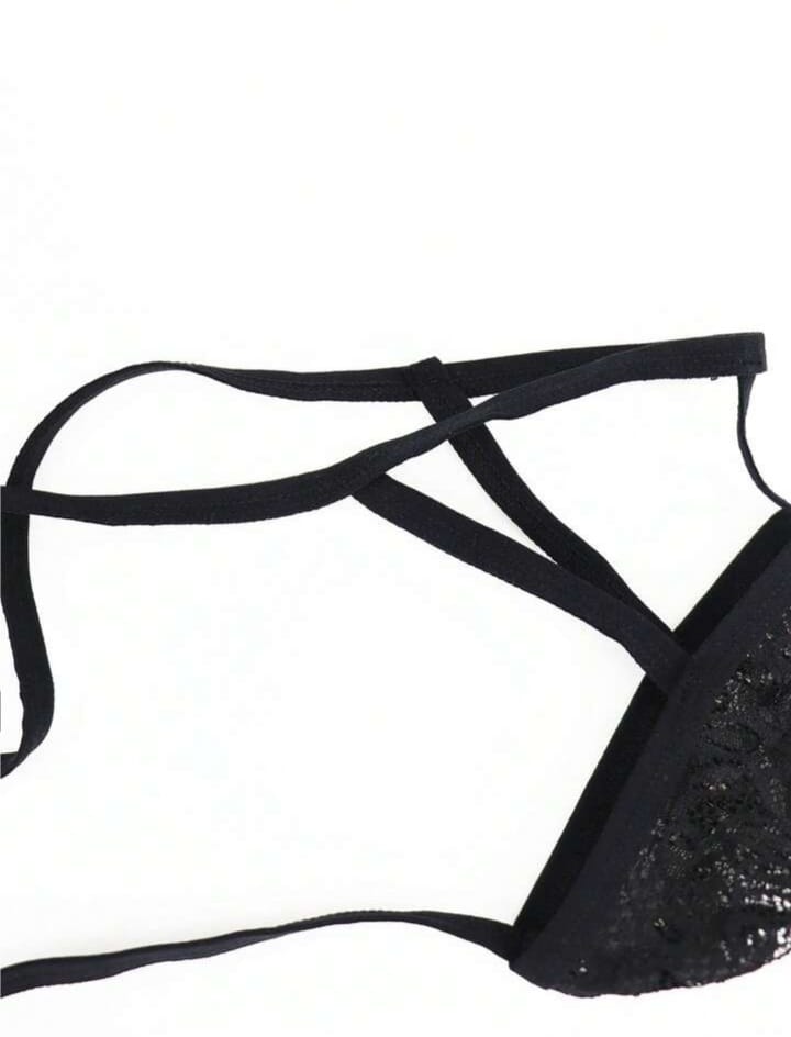 Elegant floral lace men's thong.